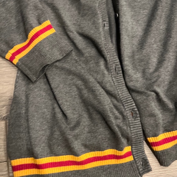 Harry Potter Gryffindor Cardigan Gray Varsity Knit Sweater Women's Large - Picture 3 of 7